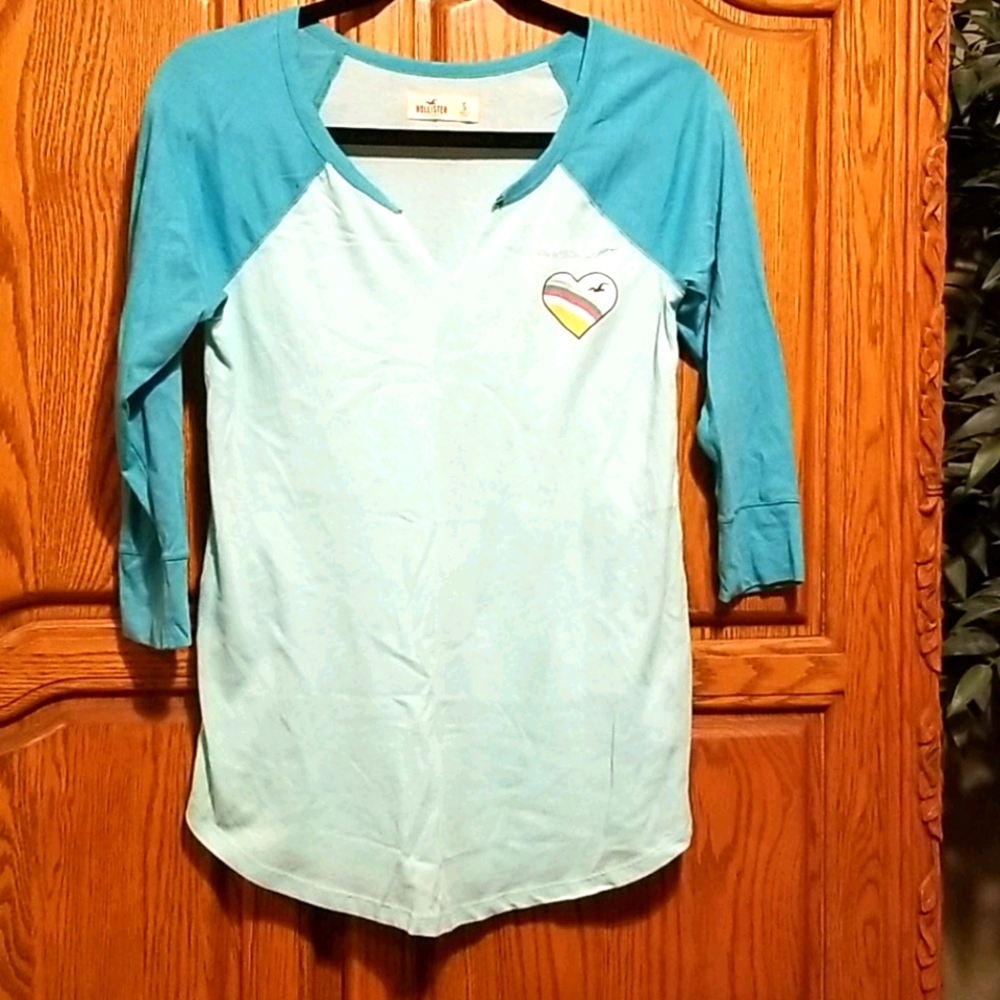 3/4 sleeve Hollister T-shirt